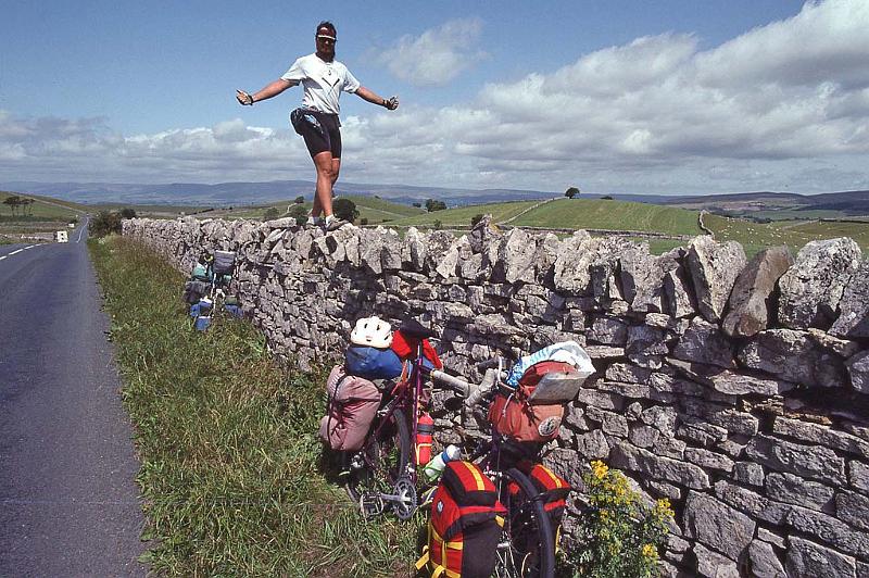 WT 3100 348-35 UK-3 1992 Yorkshire.jpg